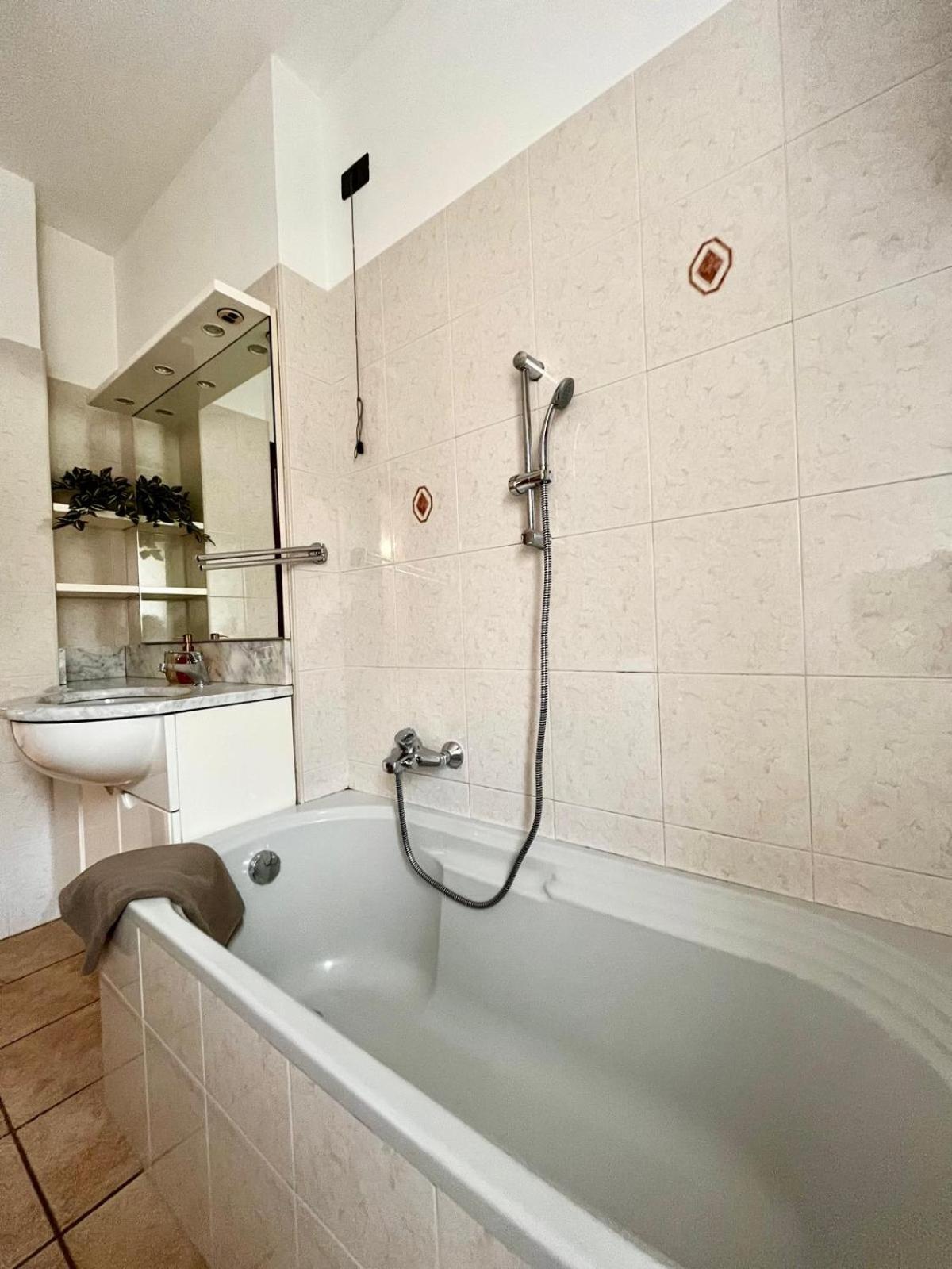דירות אבאדיה לריאנה Perla House מראה חיצוני תמונה